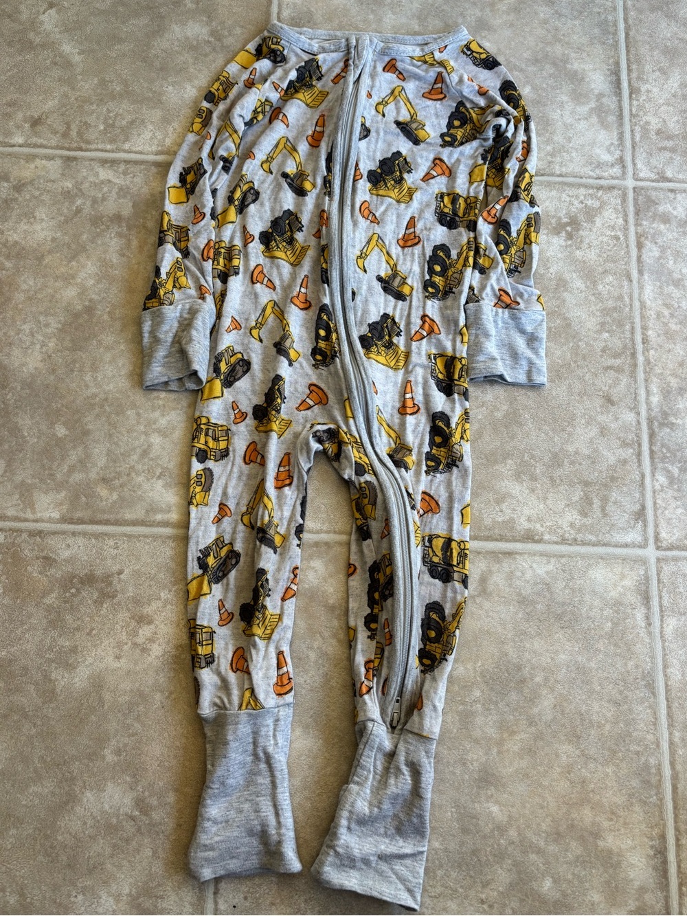 Boys Bamboo pajamas- Construction
